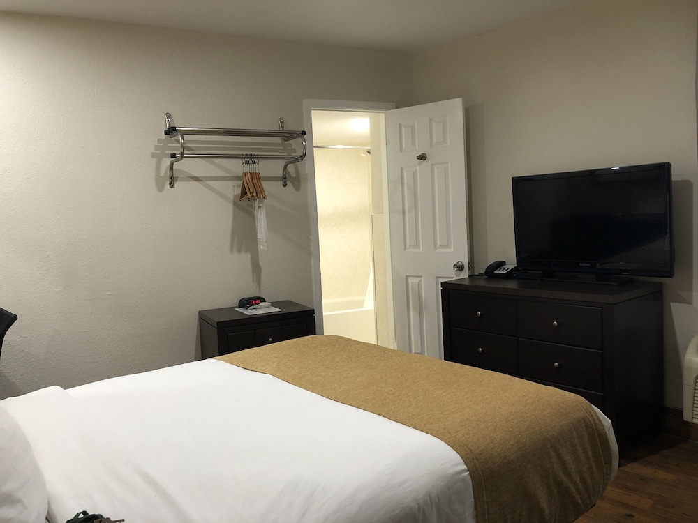 Ocean Reef Hotel - photo 18