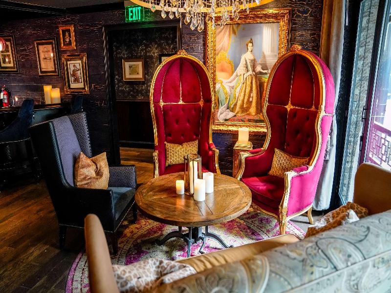 The Ivey's Hotel - photo 9