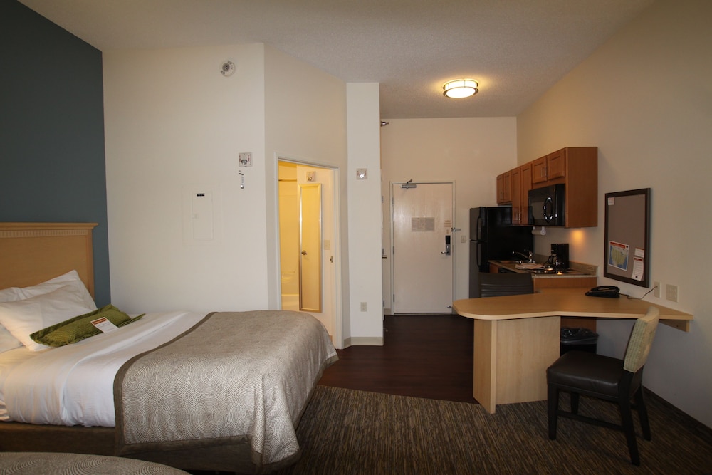 Candlewood Suites Fargo N. Dakota State University by IHG - photo 18