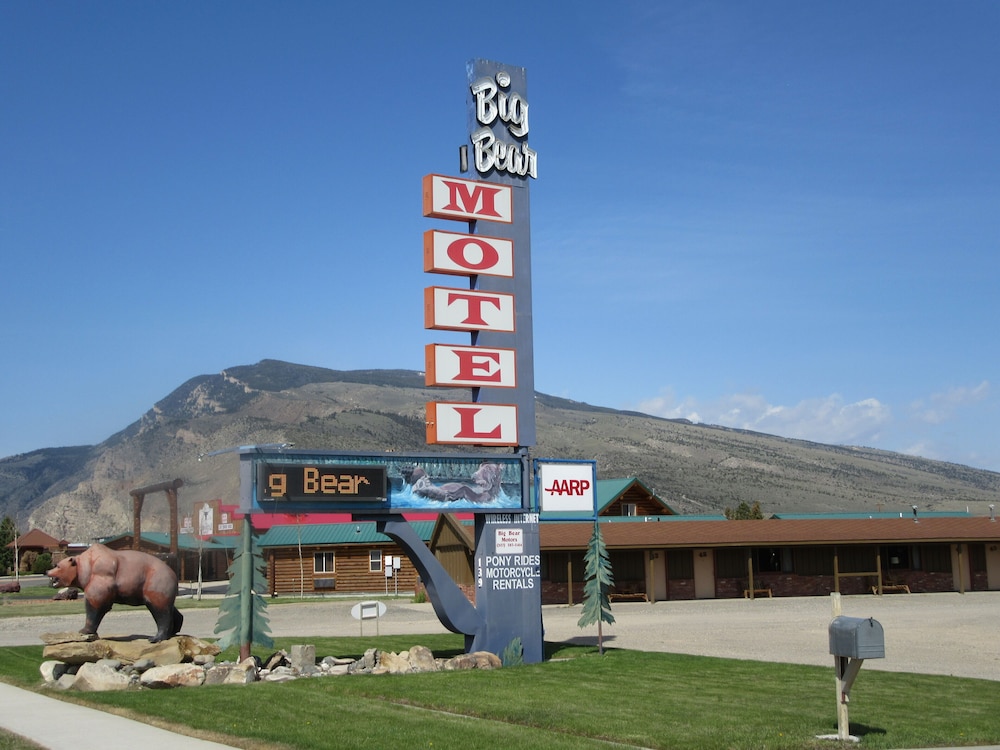 Big Bear Motel - photo 2