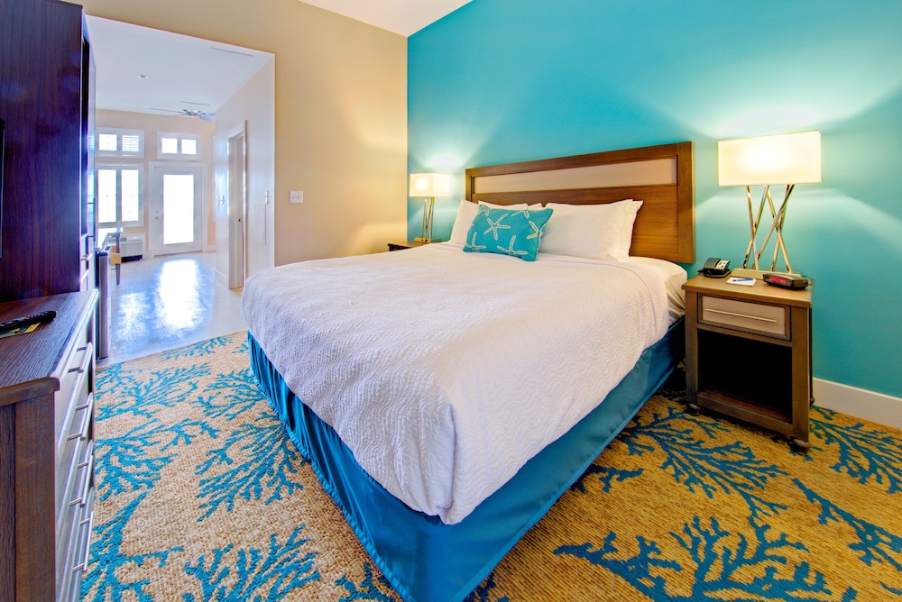 Commander Hotel & Suites - photo 10