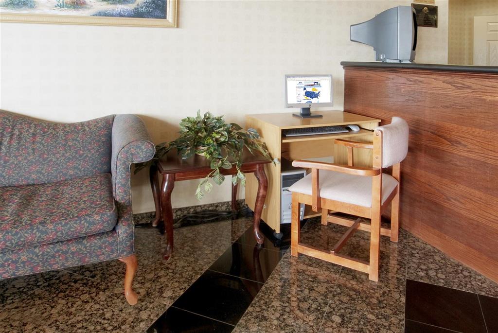 Americas Best Value Inn Westmorland - photo 6