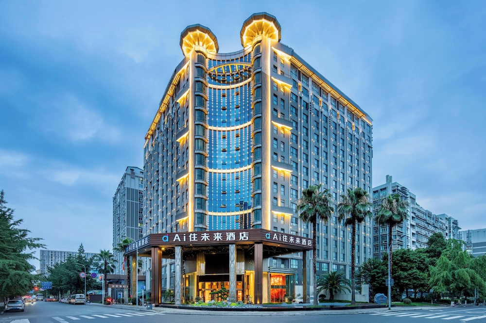 AI Lives In The Future Hotel — 4-Star Luxury Hotel in Chengdu, People's Republic of China