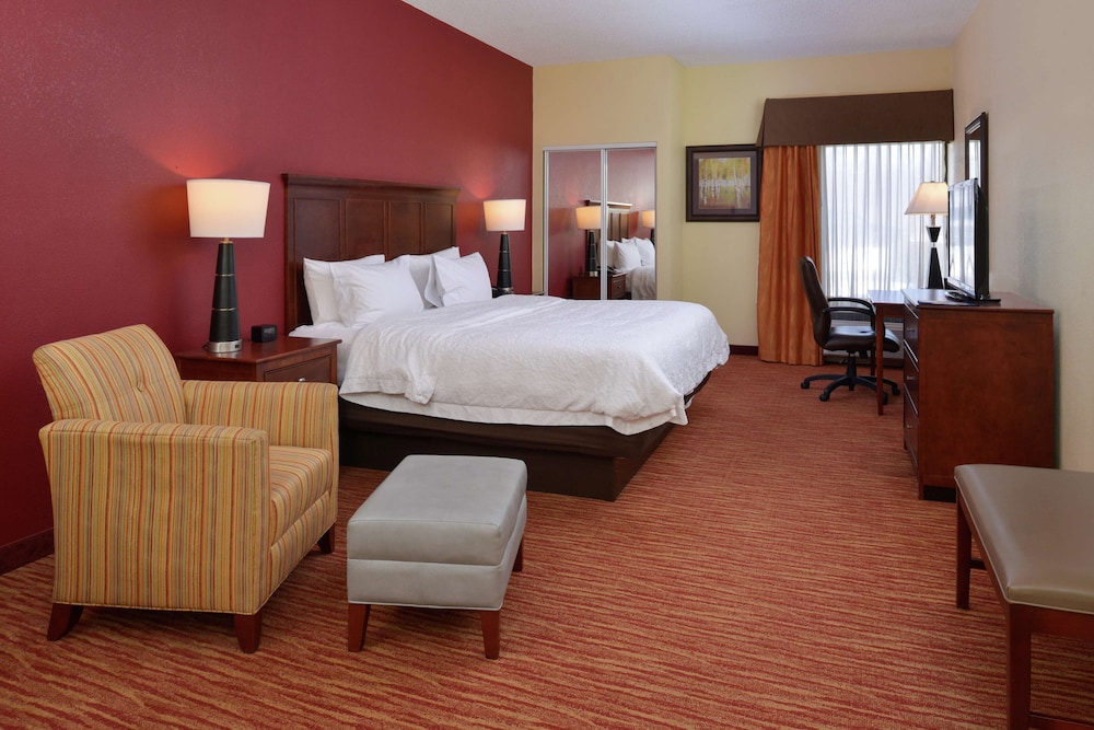 Hampton Inn Columbus East - photo 7