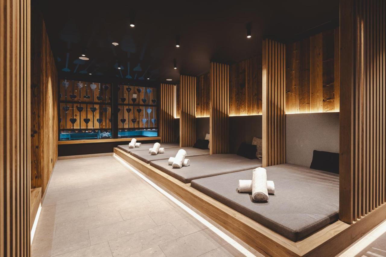 The Gast House Zell am See — 4-Star Luxury Hotel in Zell Am See, Austria