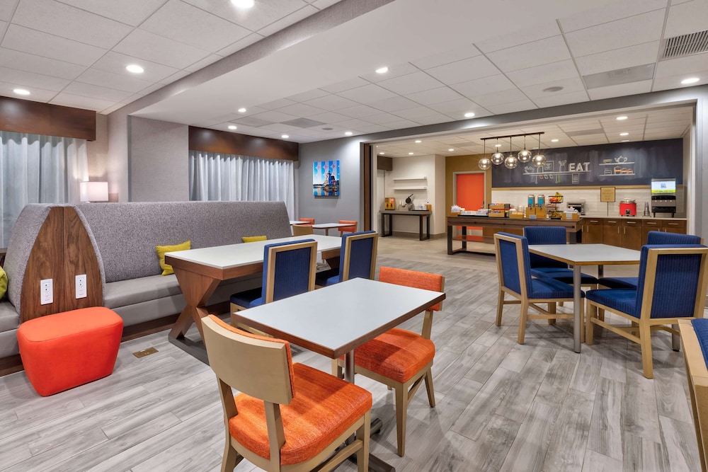 Hampton Inn Danville VA - photo 25