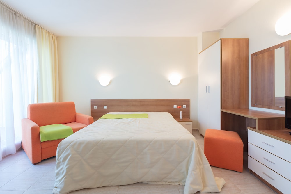 Quiet Studio in Polo Resort - last minute hotel in Nesebar