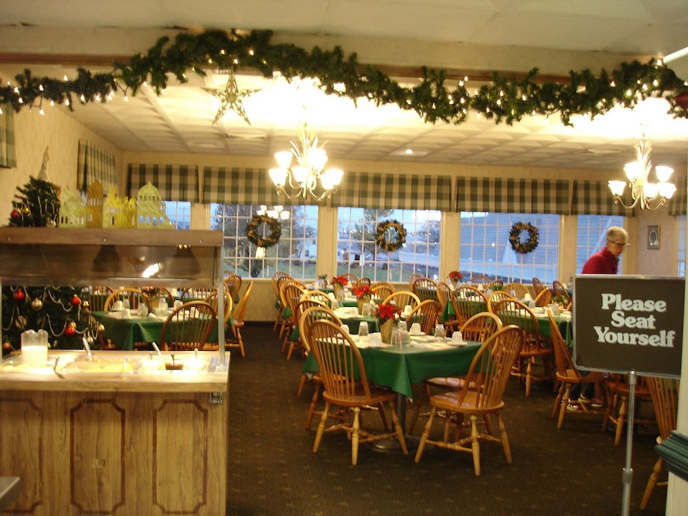The Village Inn Harrisonburg - photo 43