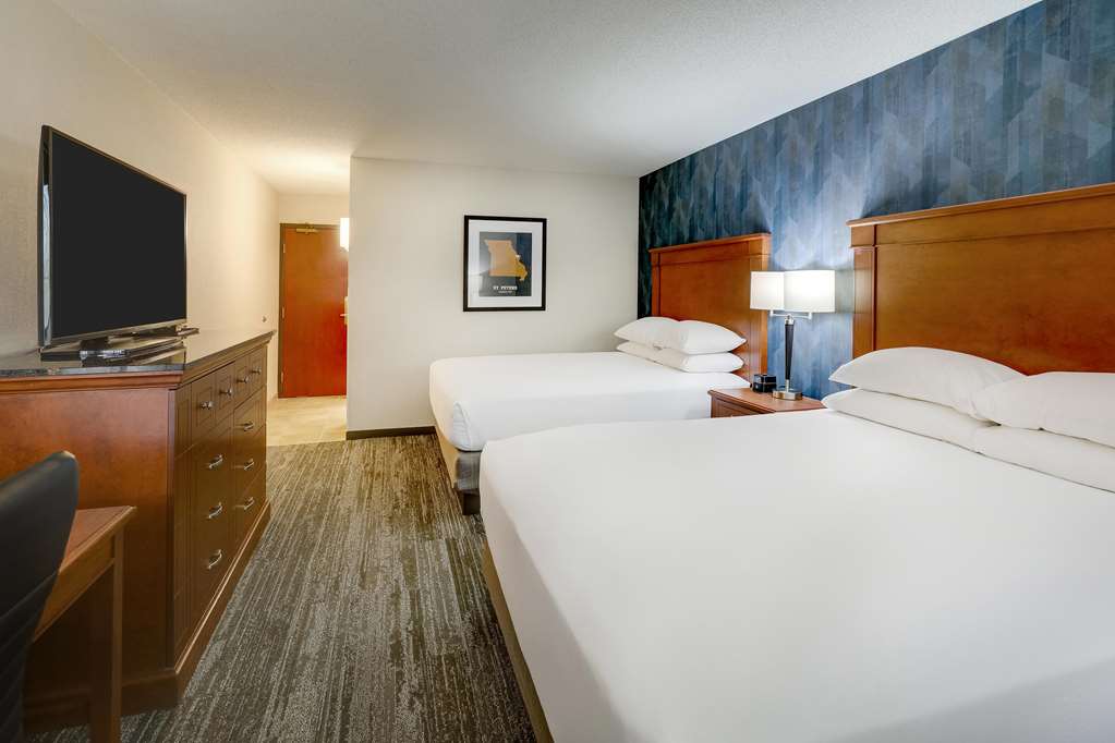 Drury Inn & Suites St. Louis St. Peters - photo 26