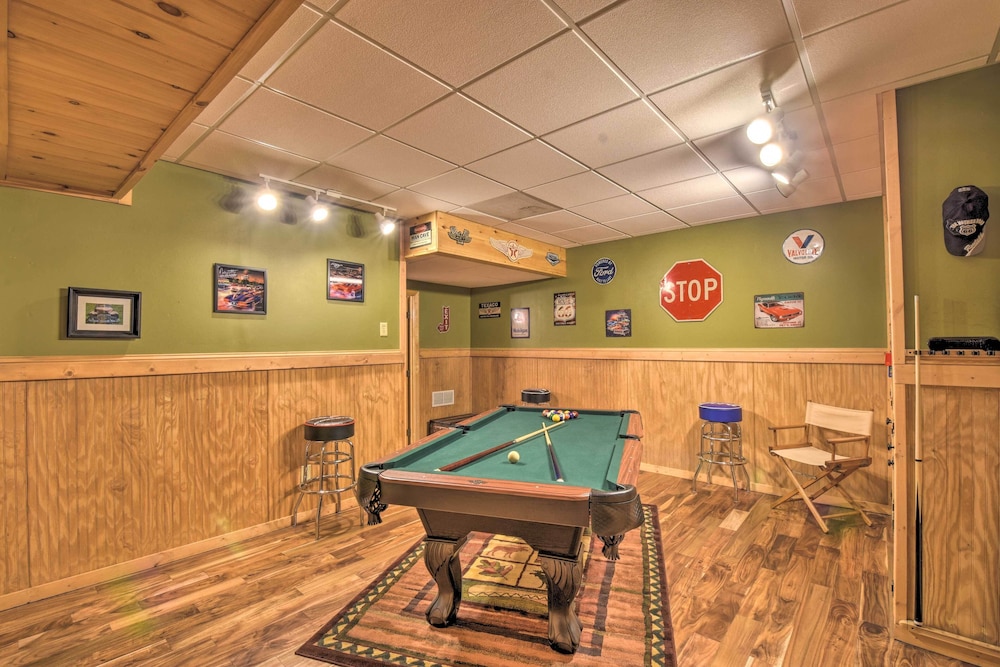 Dreamy Ellijay Resort Cabin with Game Room And Decks - photo 16