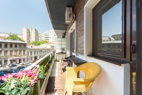 Modern and Spacious Apartment Prime Location Old Town Bucharest — 4-Star Luxury Hotel in Bucharest, Romania