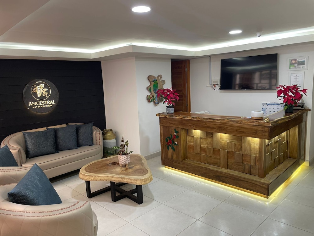 Hotel Boutique Ancestral — Sevilla