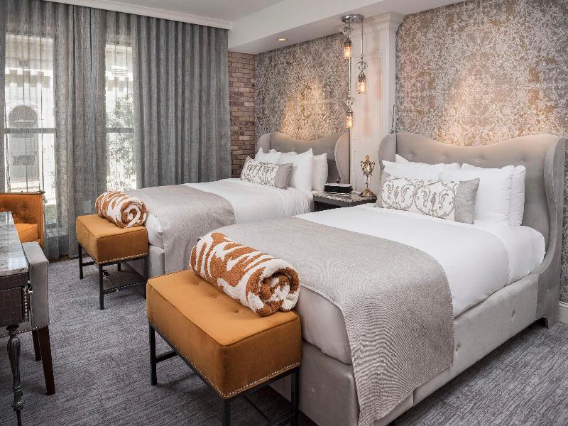 The Ivey's Hotel - photo 24