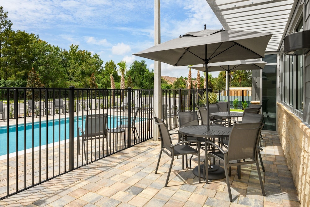 Fairfield by Marriott Inn & Suites Orlando at Millenia - photo 27