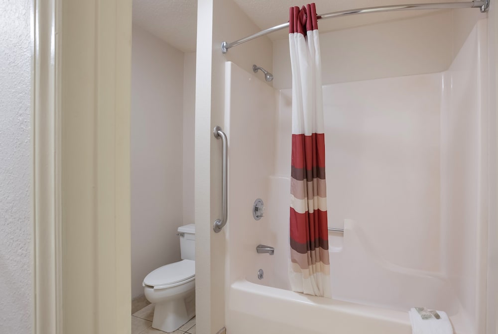Red Roof Inn Dillon SC - photo 24