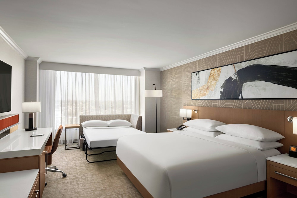 Delta Hotels by Marriott Anaheim Garden Grove - photo 9