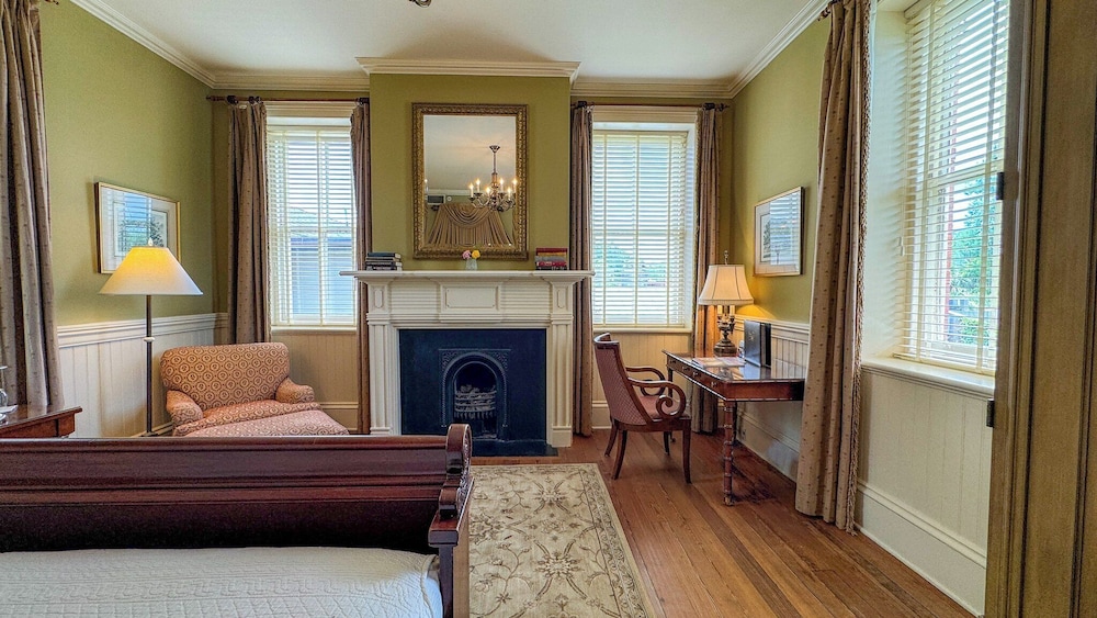 Wentworth Mansion - photo 32