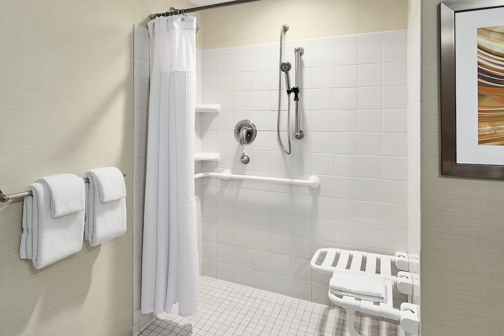 Courtyard by Marriott Shreveport Bossier Louisiana Boardwalk - photo 23