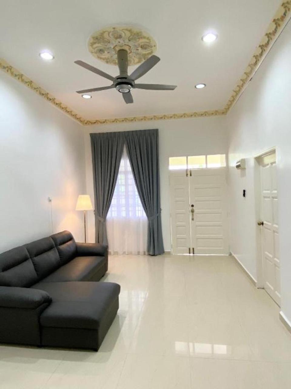 Chloe's Homestay — 4-Star Luxury Hotel in Kuala Terengganu, Malaysia
