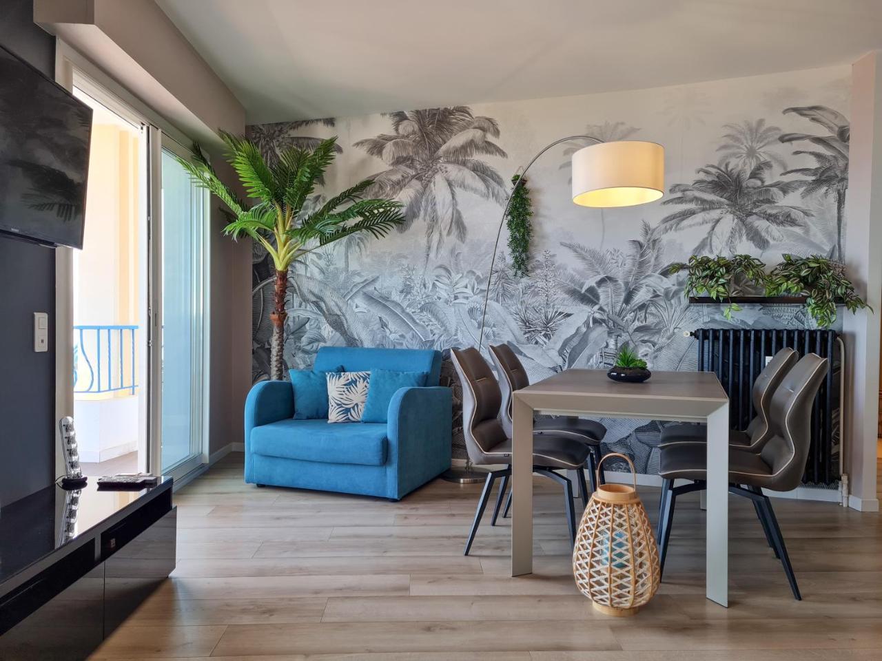 Western Cannes Panoramic View — Cannes — photo 5
