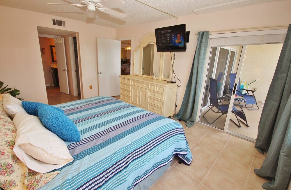 Ponce de Leon Towers 602 Apartment 2 - photo 5