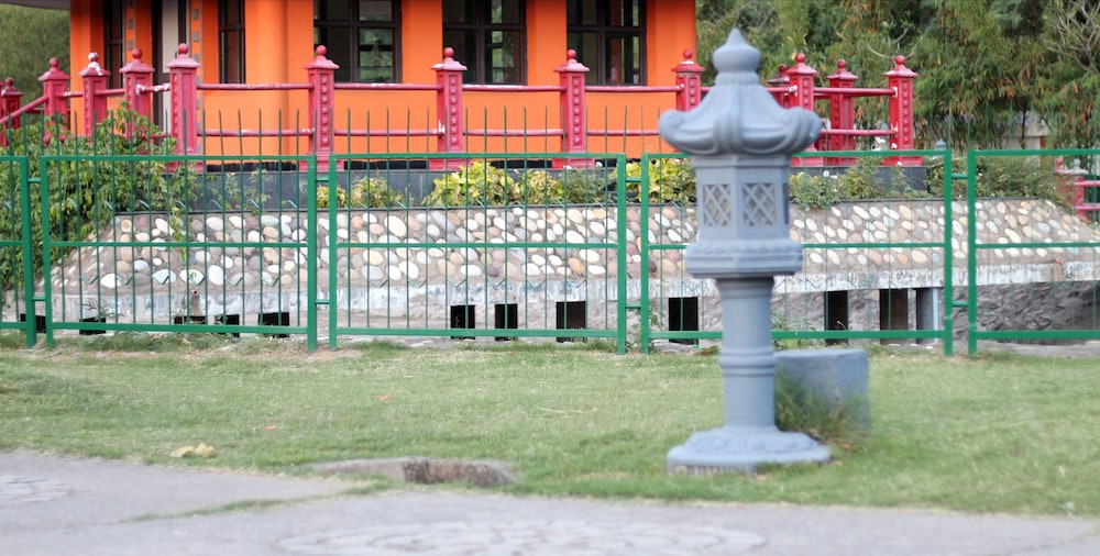 Oyo 10145 Hotel Jk