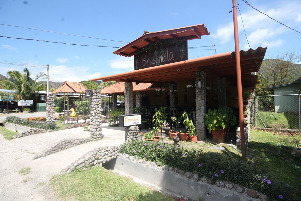 Anton Valley Hotel in Cocle, Panama