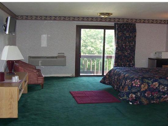 Passport Inn and Suites Middletown - photo 19