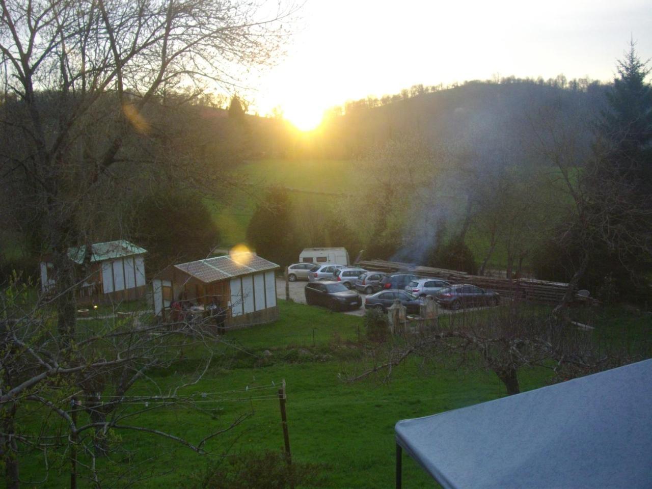Les Chalets D'alzen — hotel in Saverdun