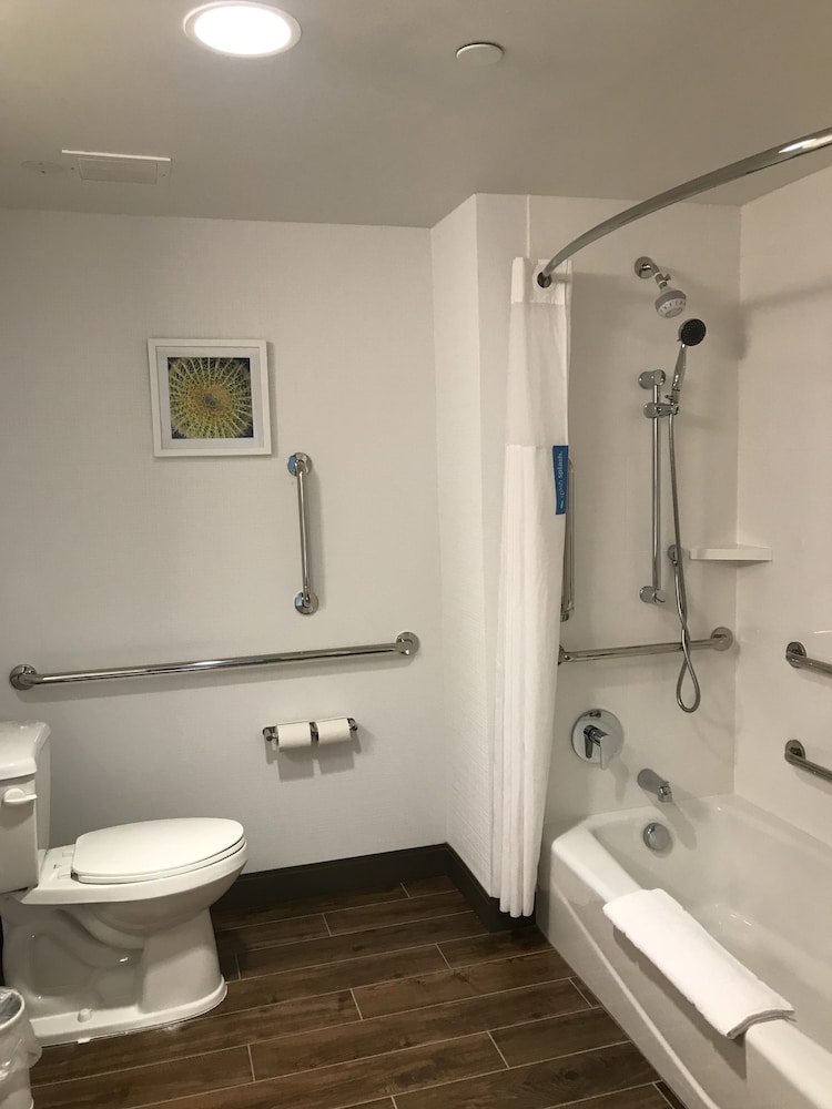 Hampton Inn & Suites St. George UT - photo 27