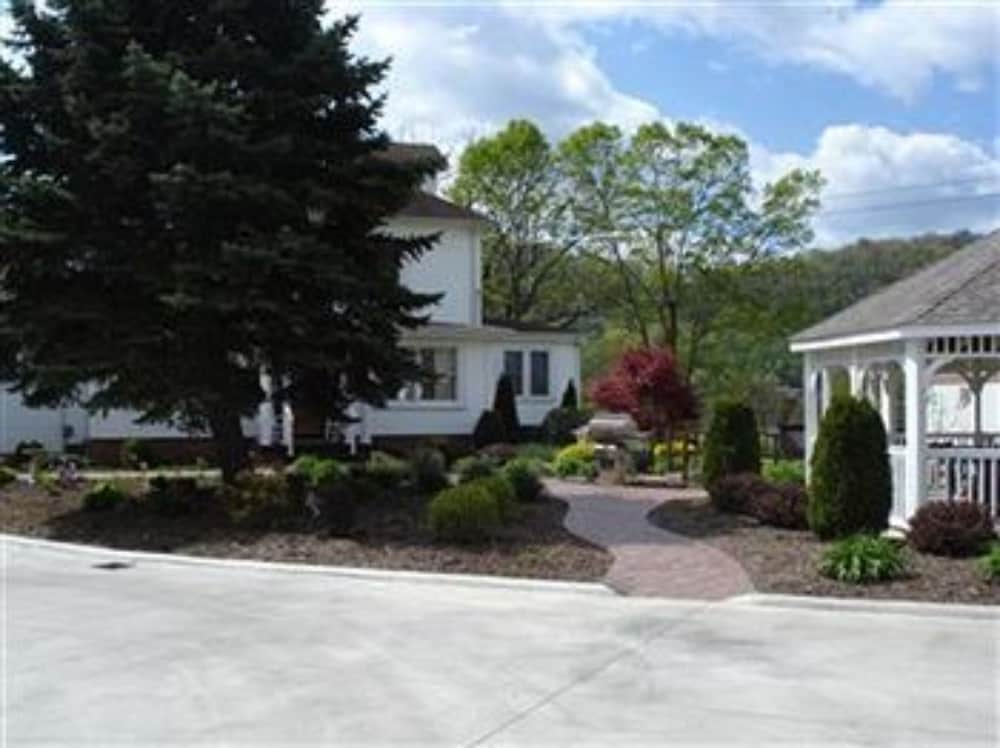 The Orchard Bed And Breakfast - photo 35