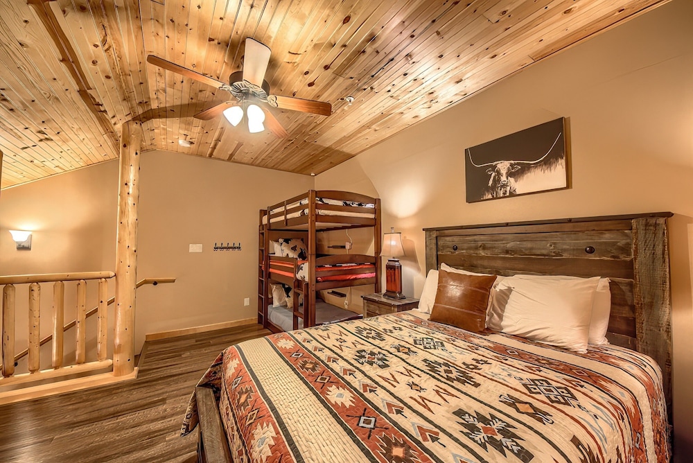 Old Mills Resort OM A5 3 Bedroom Condo by RedAwning - photo 6