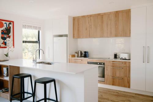 Nelson Central Town House — 4-Star Luxury Hotel in Nelson, New Zealand