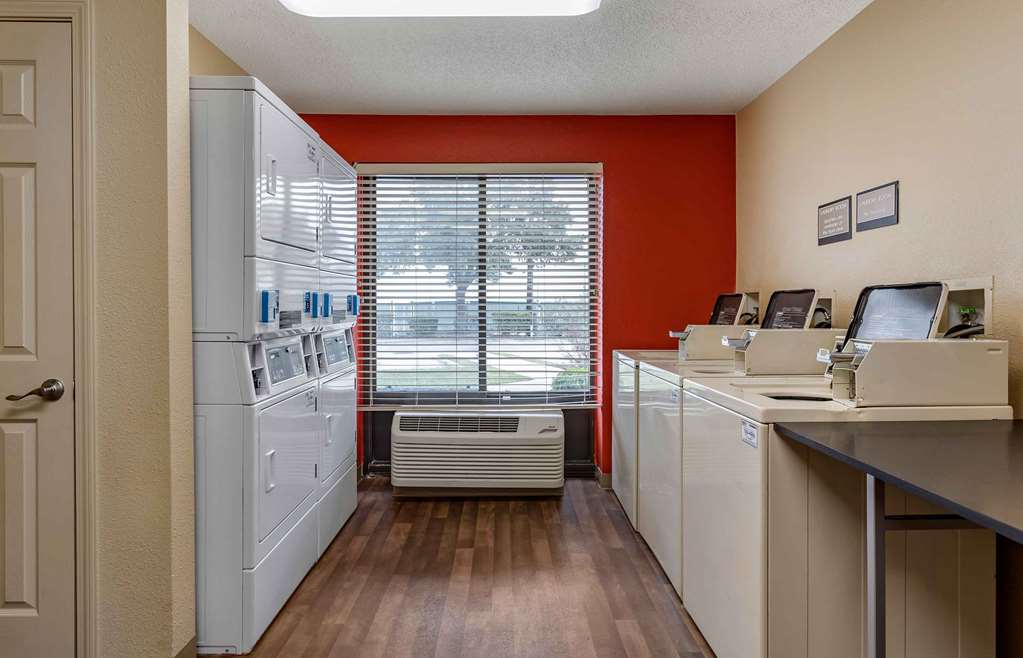 Extended Stay America Suites Houston Med Ctr NRG Park Kirby - photo 31