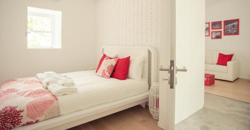 Vigia da Areia — 4-Star Luxury Hotel in Santa Barbara, Portugal
