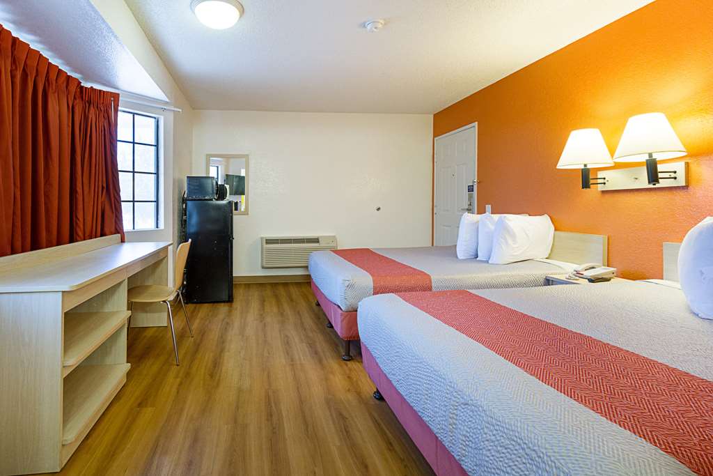 Motel 6 Mesa South - photo 15