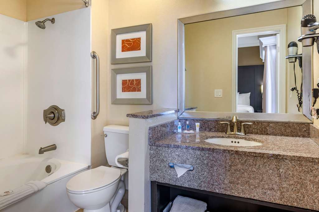 Comfort Inn & Suites Huntington Beach - photo 19