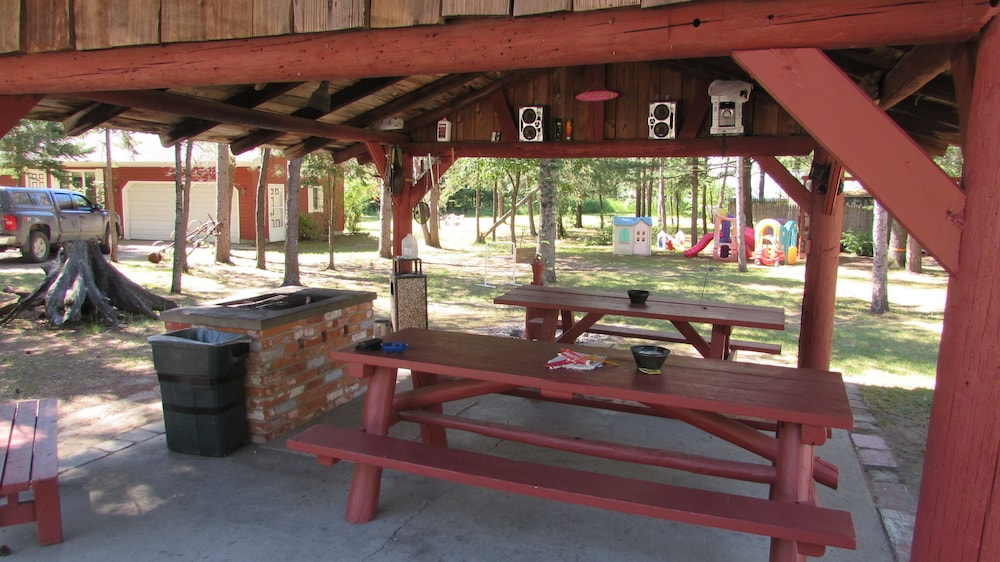 Woodland Motor Lodge - photo 73