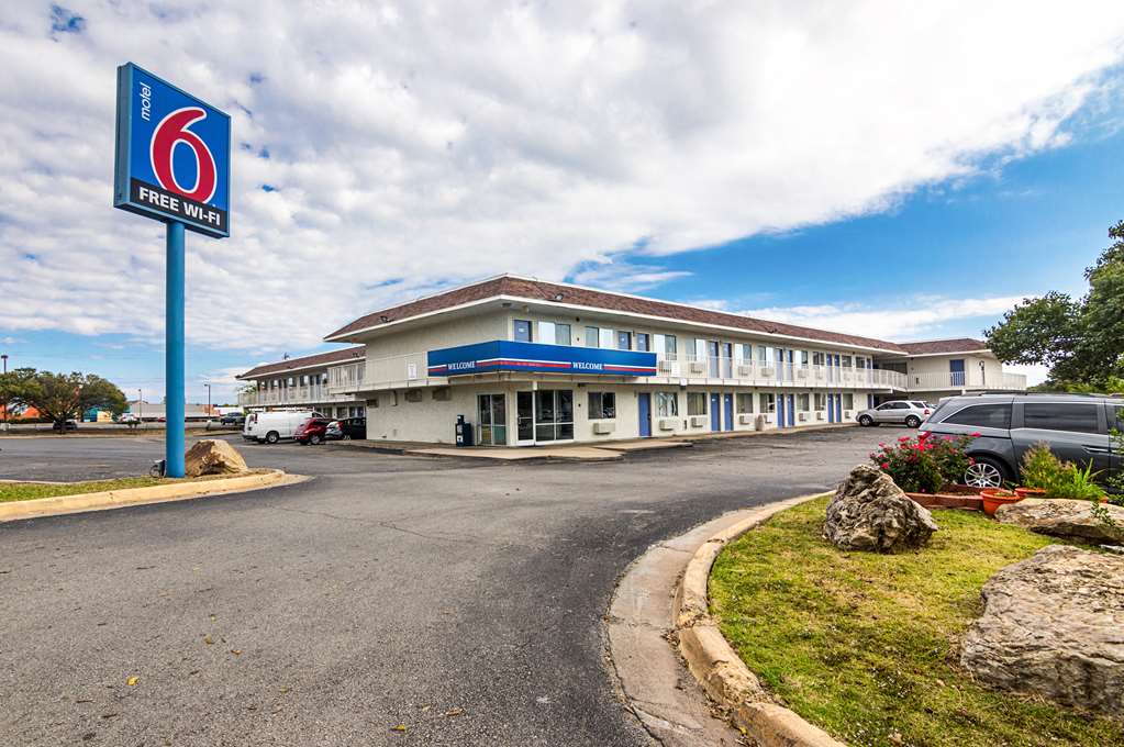 Motel 6 Ardmore OK - photo 2