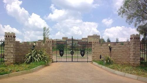 Castelo Sutil Guest House — 4-Star Luxury Hotel in Bloemfontein, South Africa