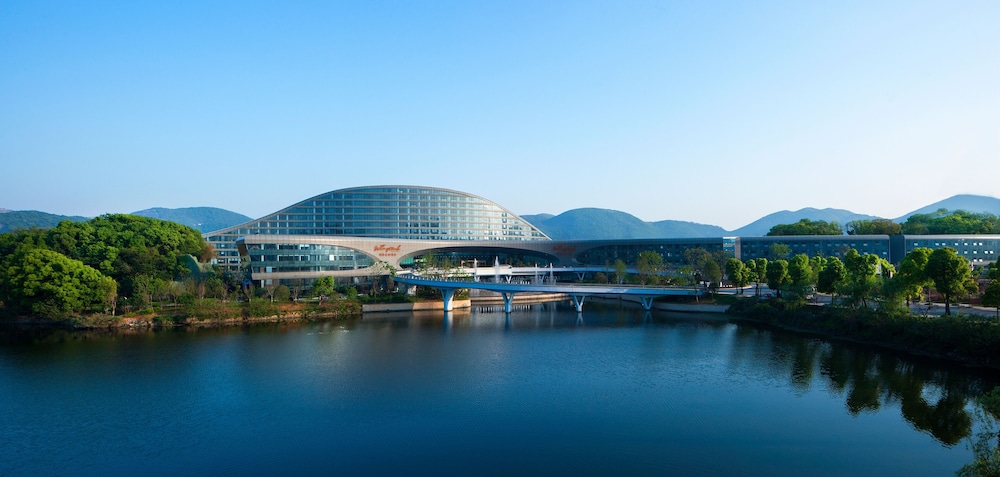 Wingtech Hotel in Huangshi, People's Republic of China