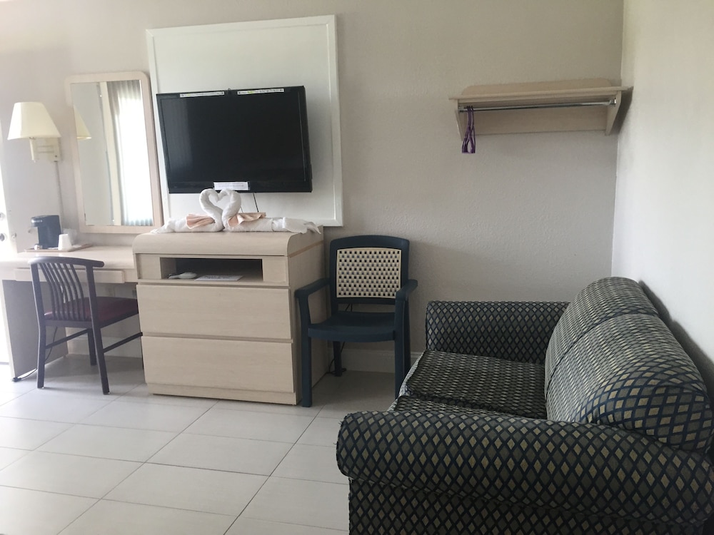 Apollo Inn Motel - photo 12