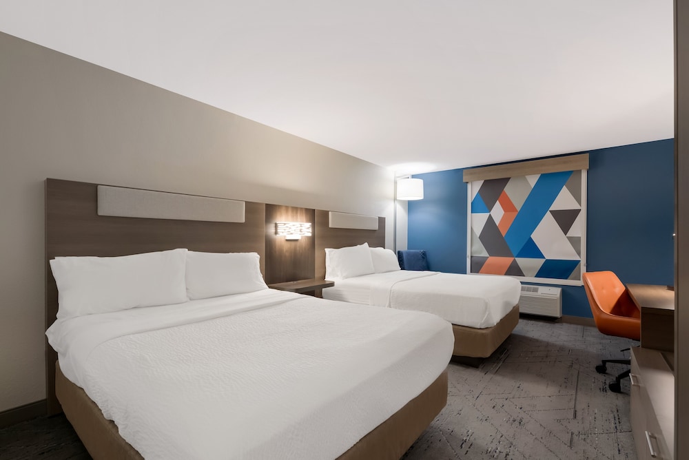 Holiday Inn Express Hotel & Suites The Villages by IHG - photo 22