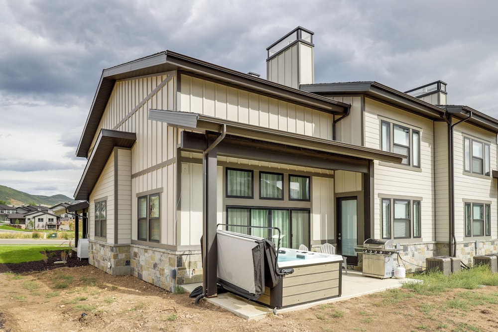 2 Mi to Deer Valley Resort: Townhome w Hot Tub - photo 10