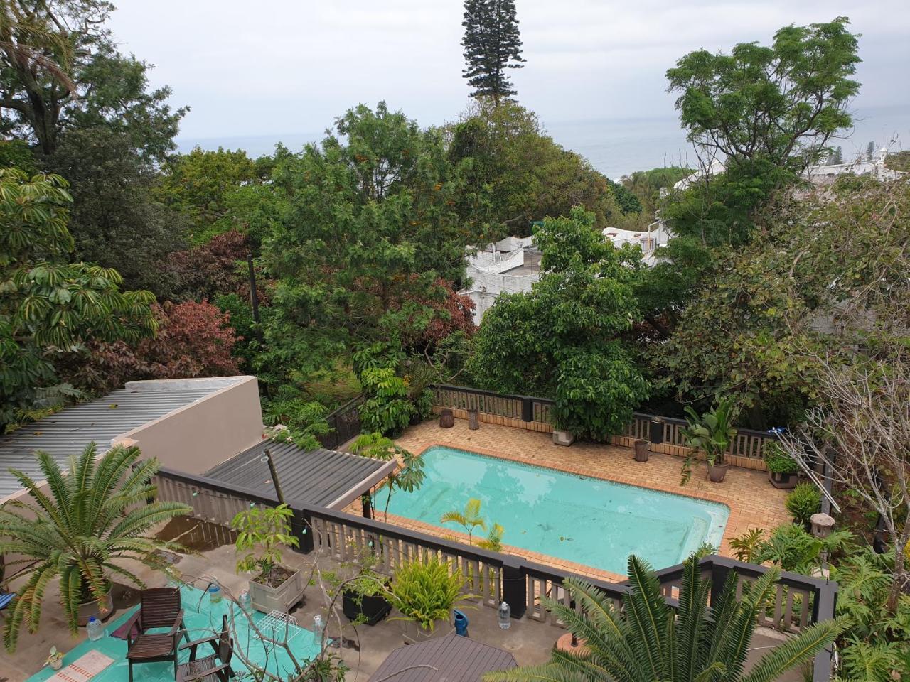 Upstairs Flat Sea Views Pet Friendly — 4-Star Luxury Hotel in Ballito, South Africa