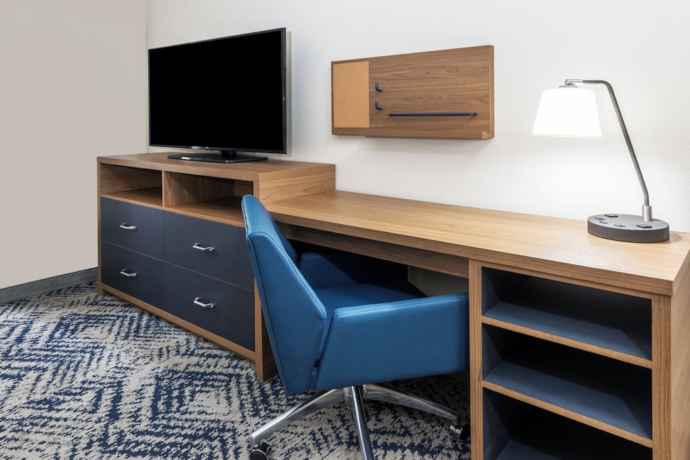 Candlewood Suites DFW Airport North Irving by IHG - photo 18