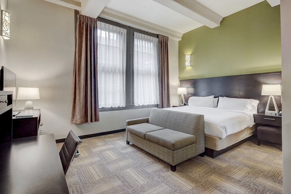 Staybridge Suites Baltimore Inner Harbor by IHG - photo 35