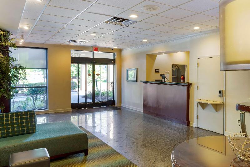 Best Western Plus Cary Inn NC State - photo 21