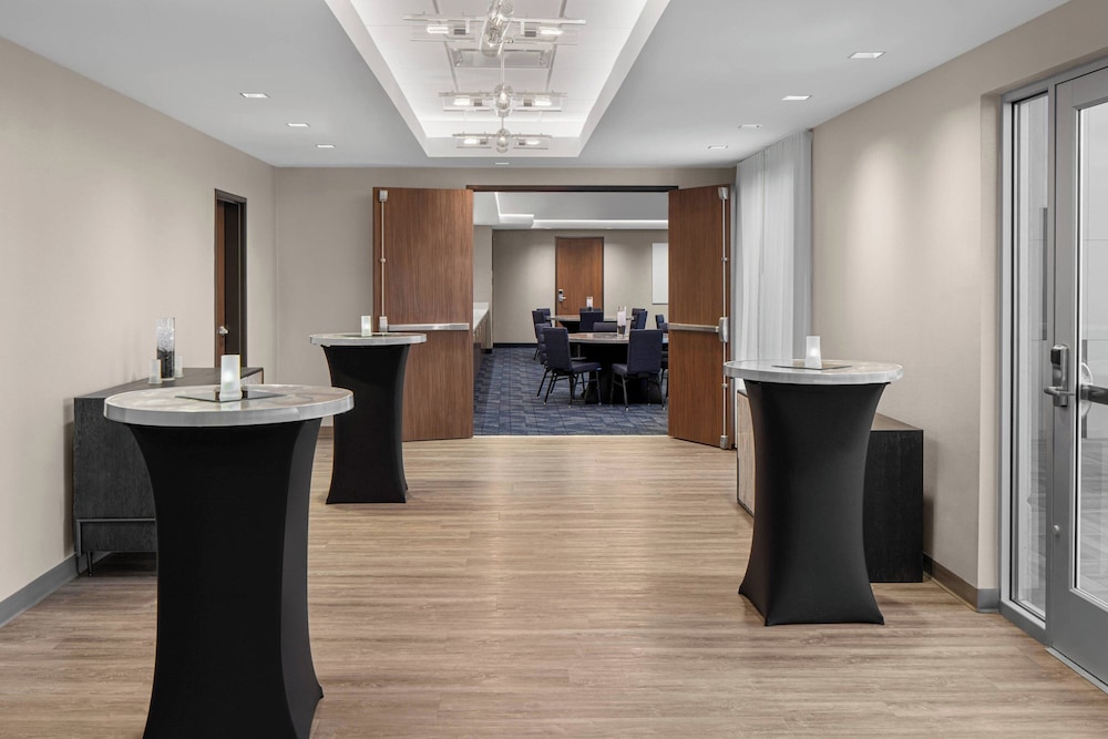 Courtyard by Marriott Houston I 10 West Memorial - photo 27