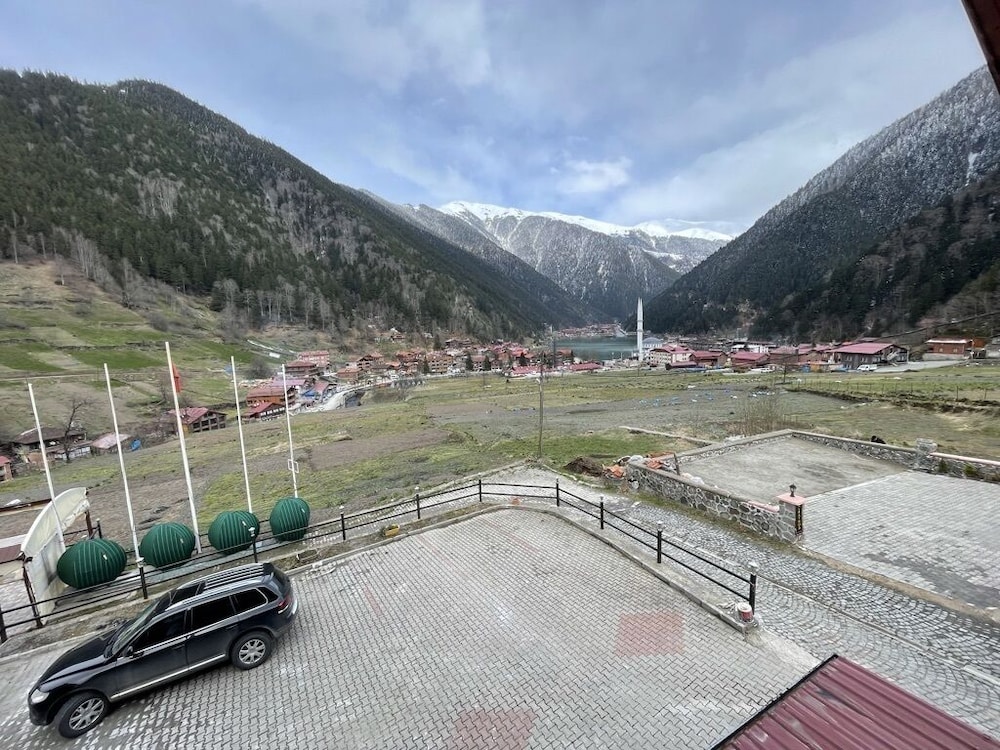 Uzungöl Bikka Pansiyon in Caykara, Turkey